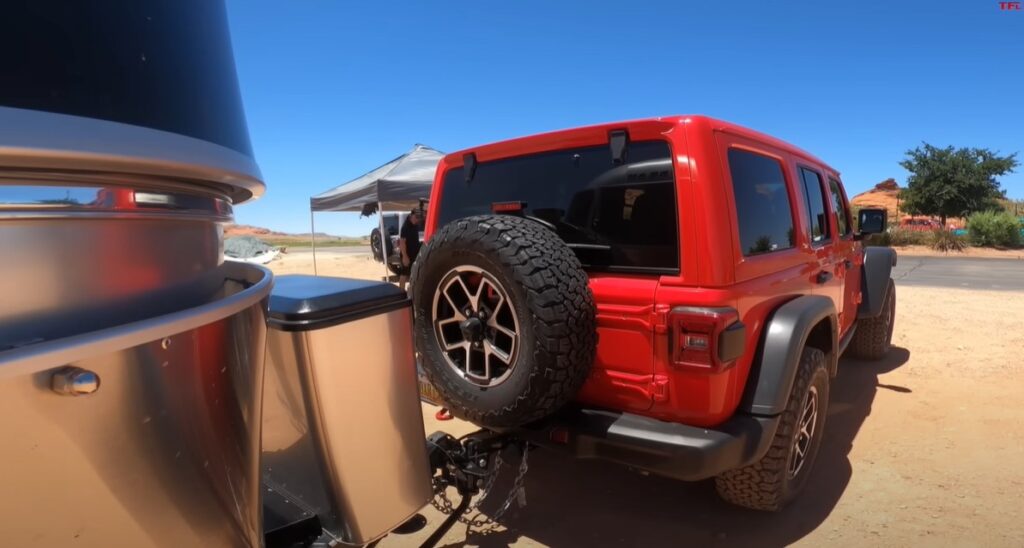 Can-Jeep-Wrangler-Tow-5000-LBS