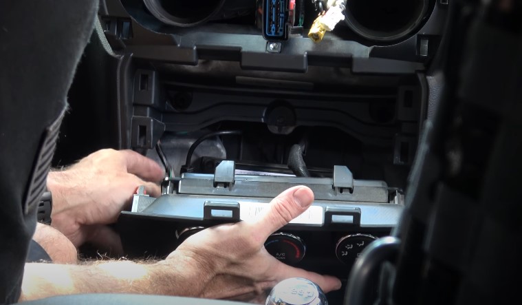 Jeep Wrangler USB Port problems