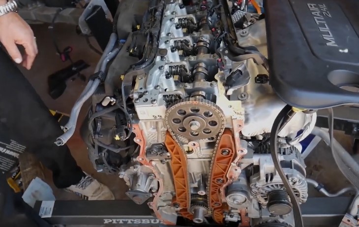 Jeep 2.4 Engine Another Side