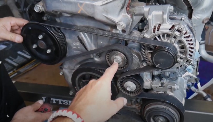 Jeep 2.4 Engine One side