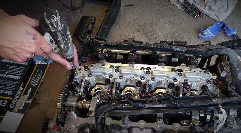 Jeep 2.4 Engine Opening