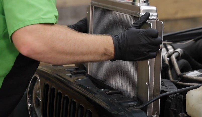 Jeep Wrangler Radiator Replacment