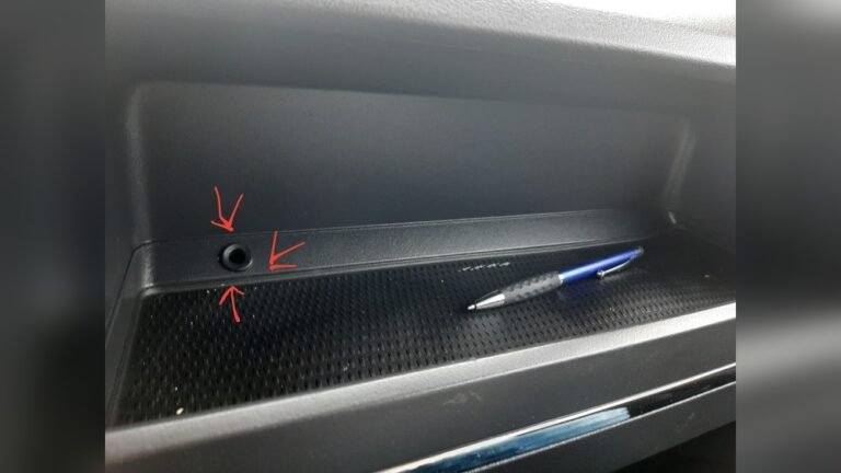 Does Jeep Patriot Have A Secret Compartment?